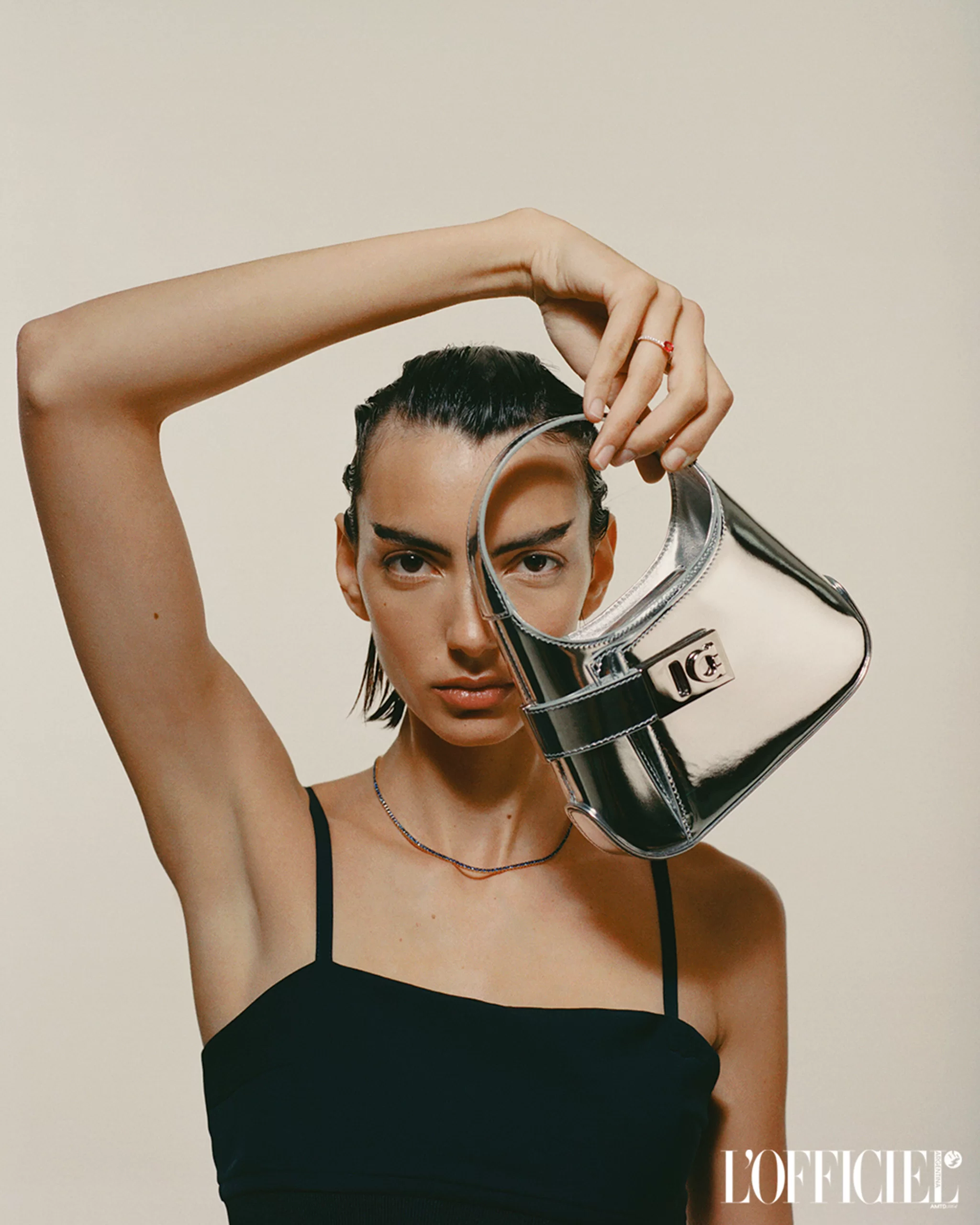 L'Officiel - Cynthia 2