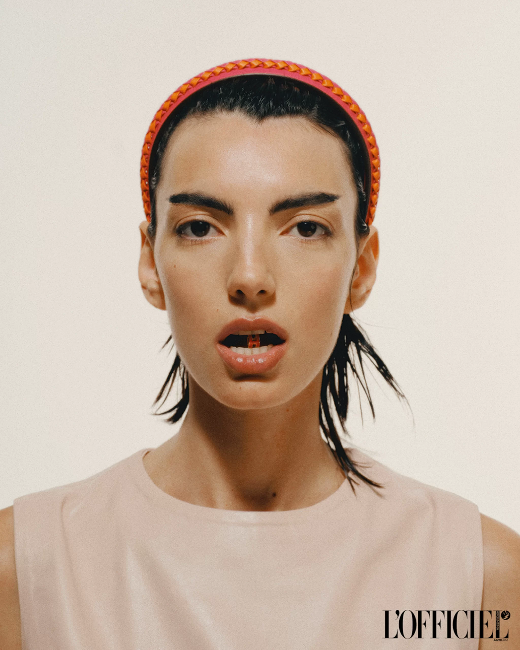 L'Officiel - Cynthia 6