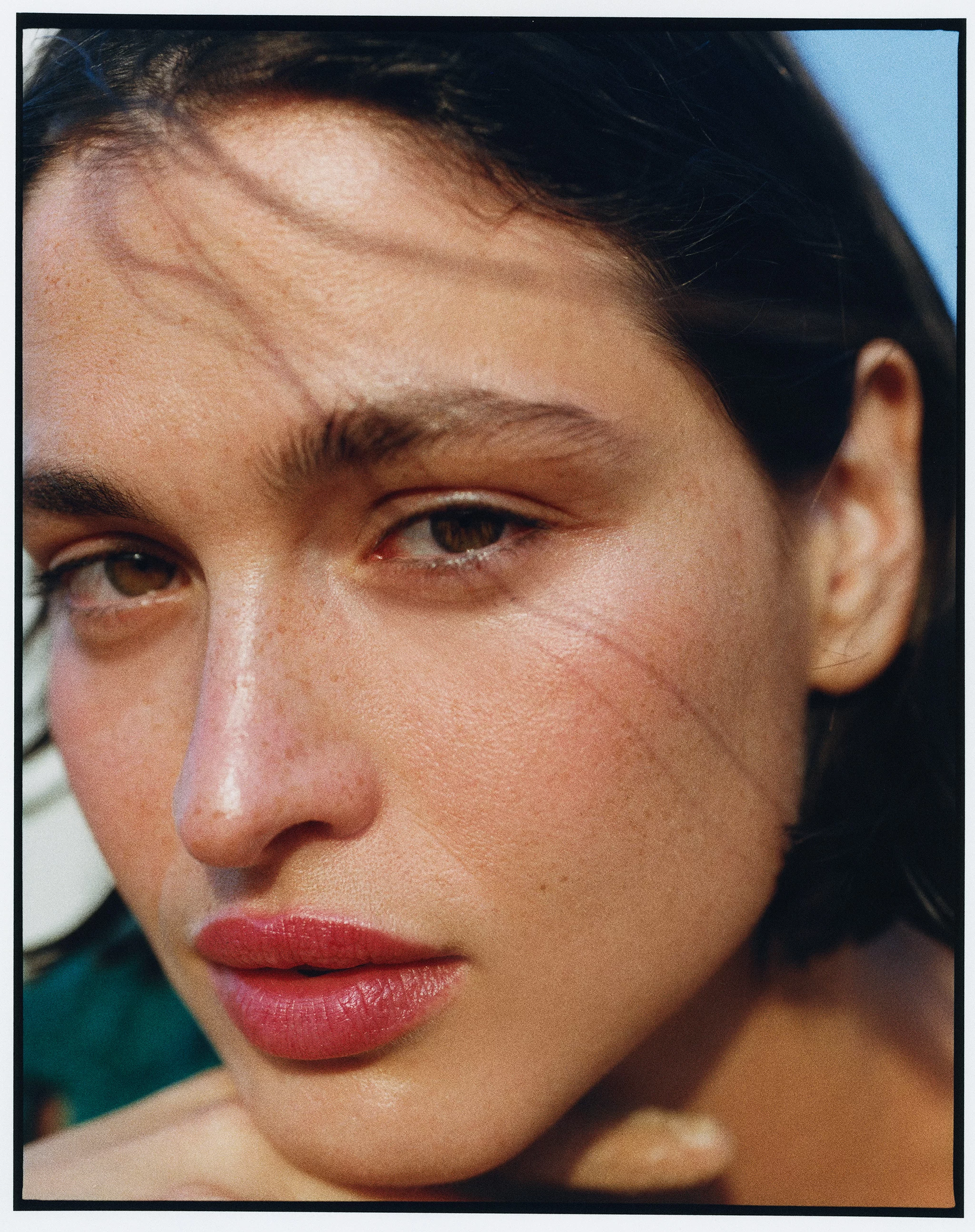 L'officiel - Sofia 6